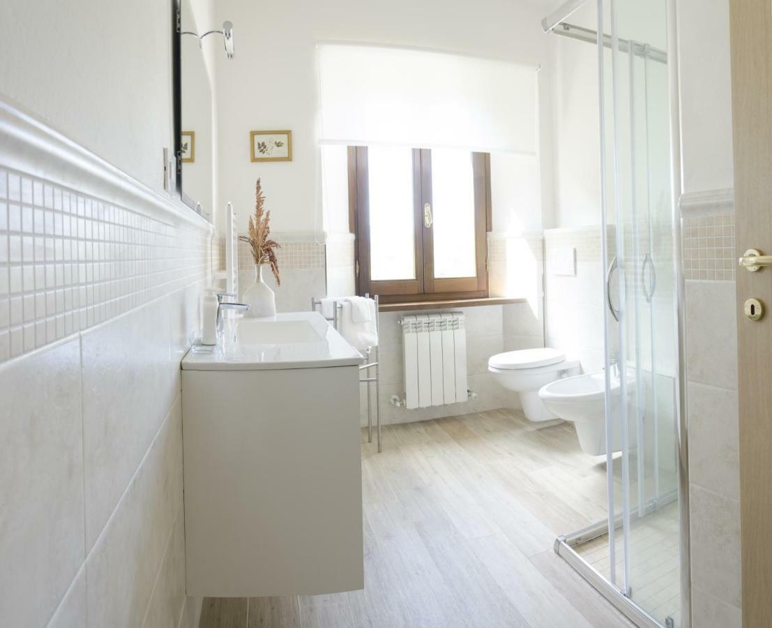Monnalisa Apartment Castiglione di Garfagnana Luaran gambar