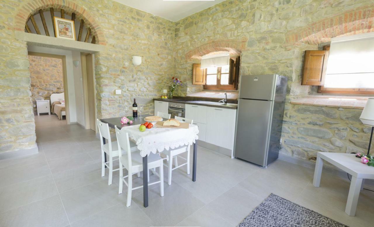 Monnalisa Apartment Castiglione di Garfagnana Luaran gambar