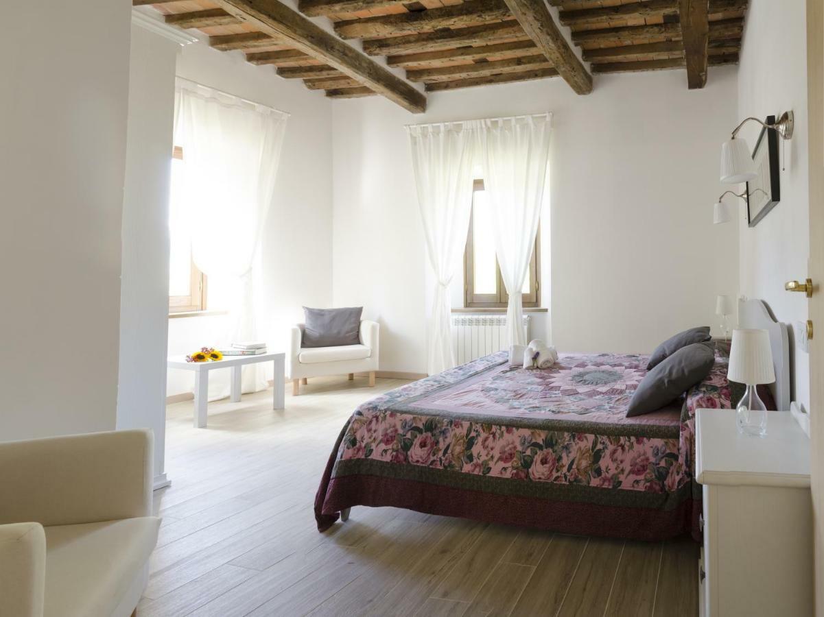 Monnalisa Apartment Castiglione di Garfagnana Luaran gambar