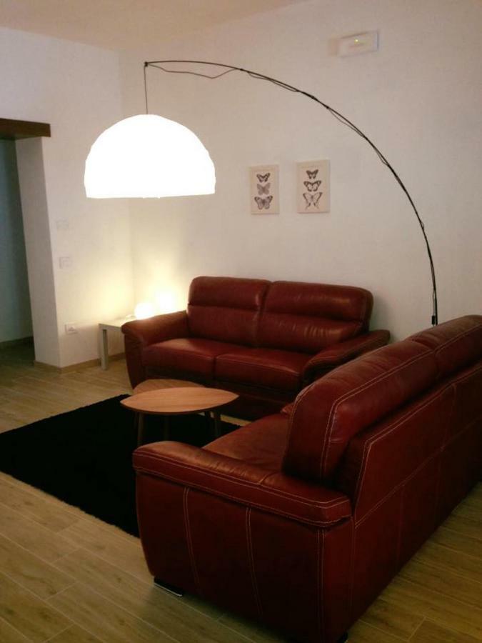 Monnalisa Apartment Castiglione di Garfagnana Luaran gambar